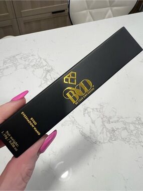 BYOD Eyeshadow Wand in Rose Gold Rush